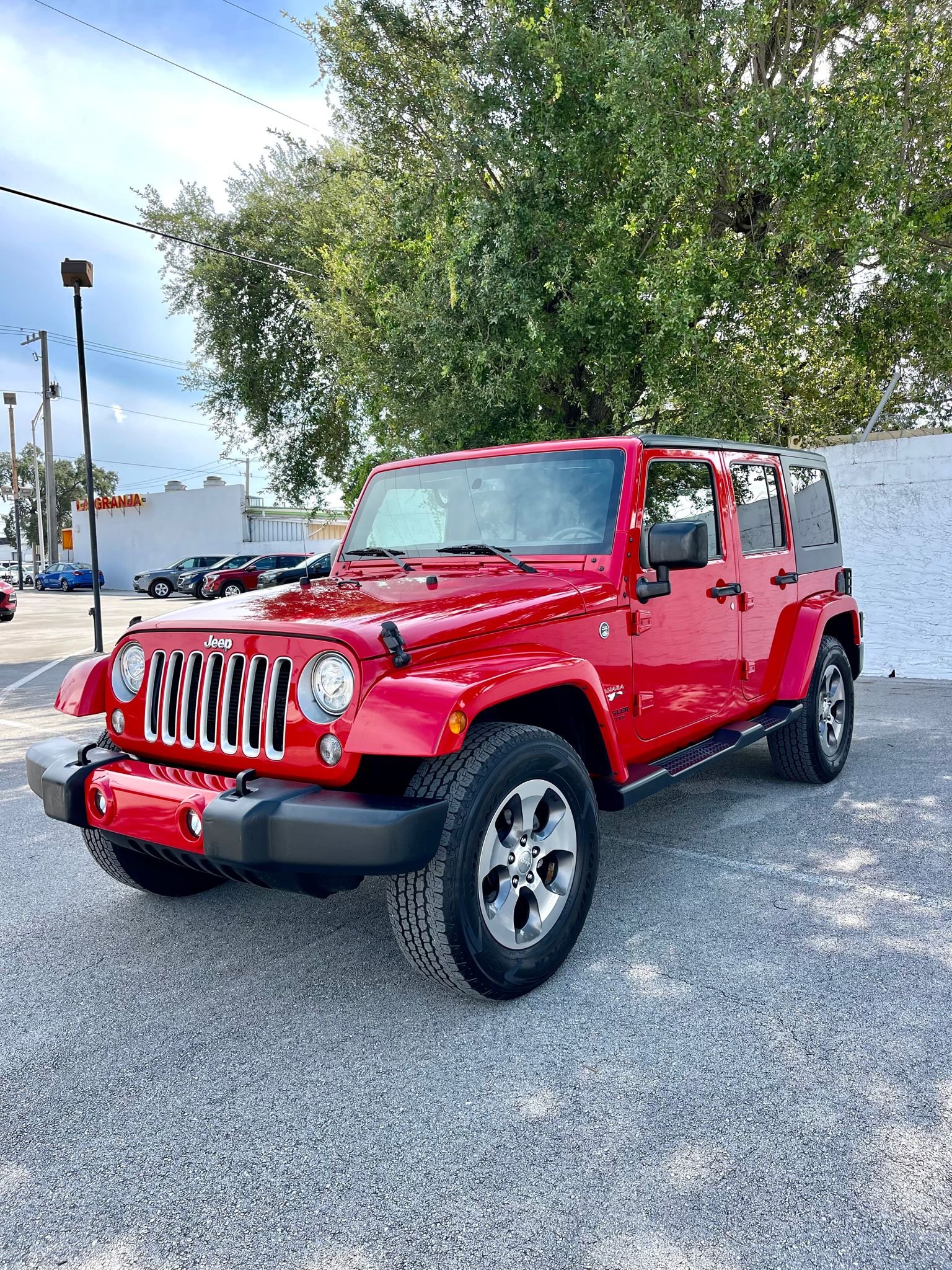 2017 Jeep Wrangler Unlimited Sahara Sport V6 3.6L 4X4