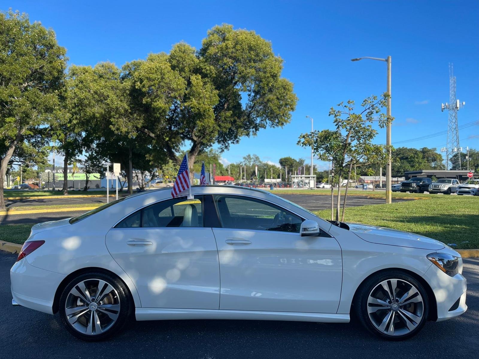 Mercedes Benz CLA 250 2015