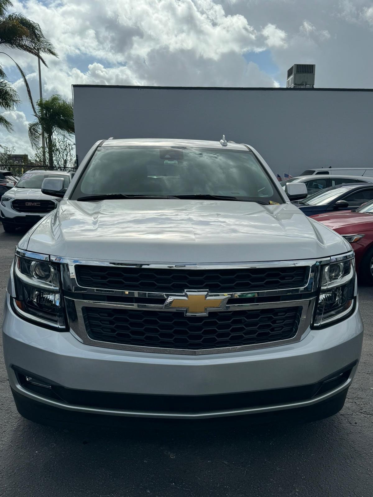 CHEVROLET SUBURBAN LT SPORT V8 , 5.3L