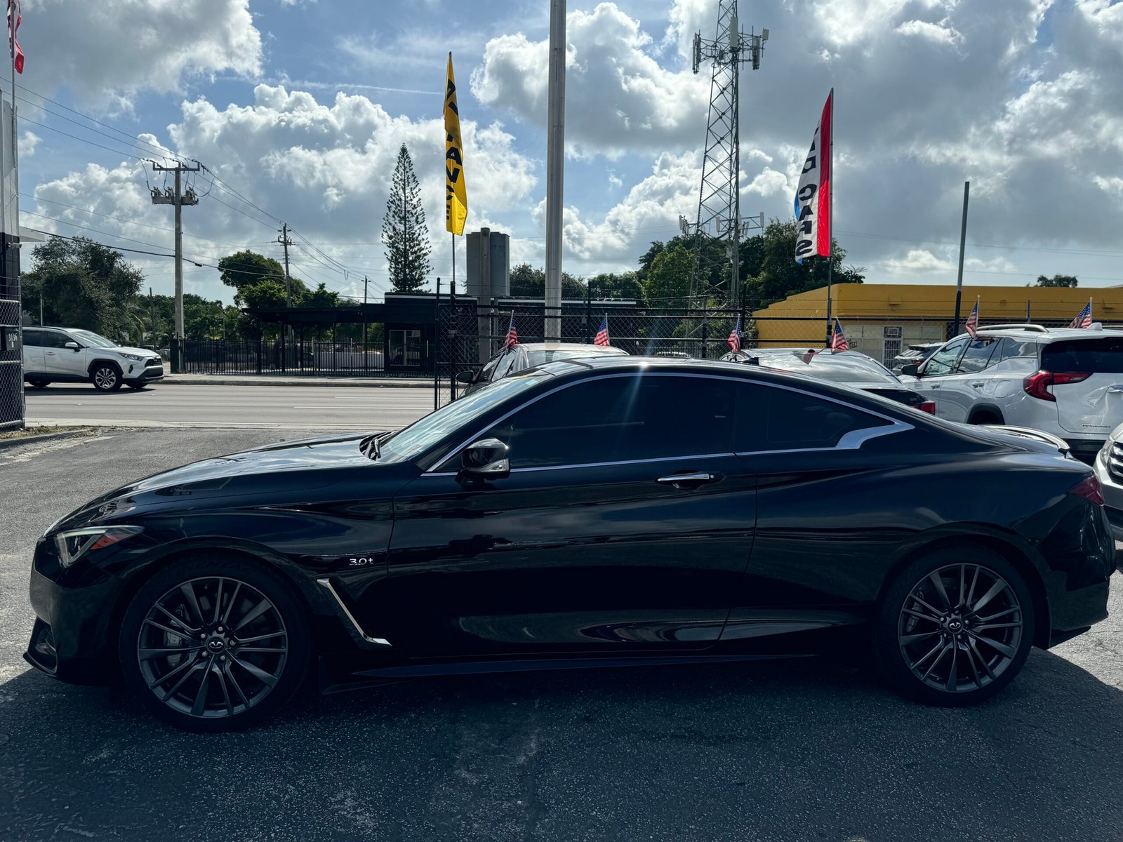 INFINITI Q60 AWD 2017